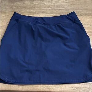 Lands End swim skort size 12, navy blue